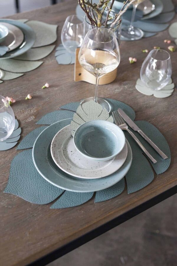 Table Cloth, Napkins & Placemats